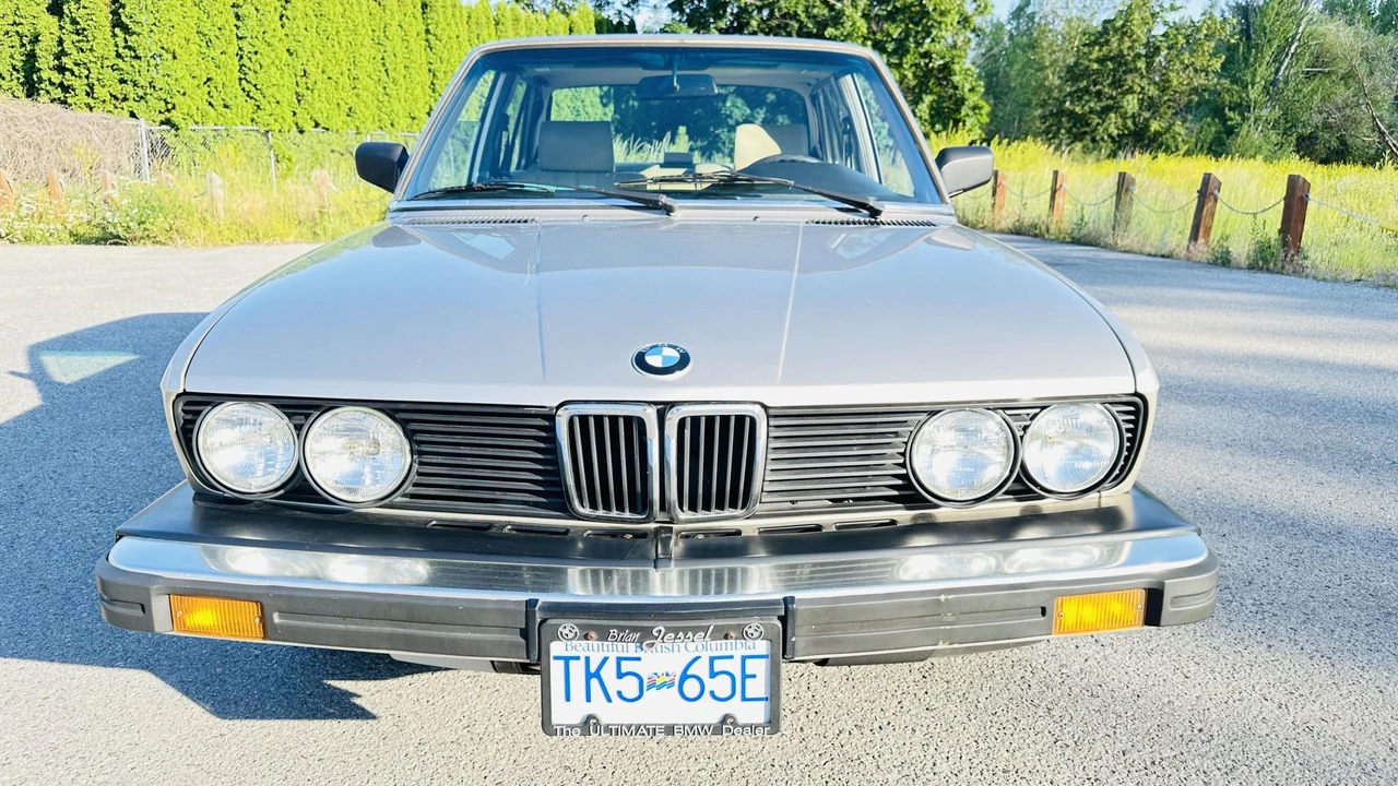 1988 BMW E28 5 Series - Image 10 of 31