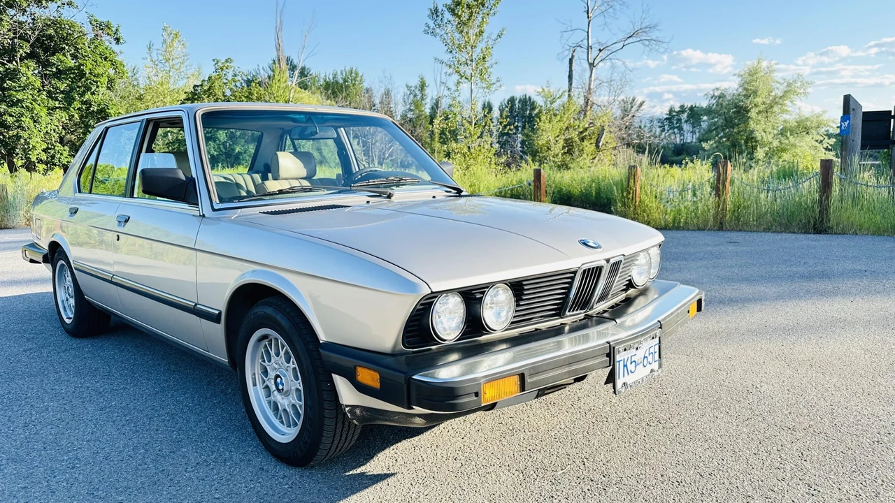 1988 BMW E28 5 Series - Image 14 of 31