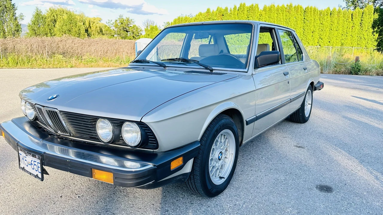 1988 BMW E28 5 Series - Image 2 of 31