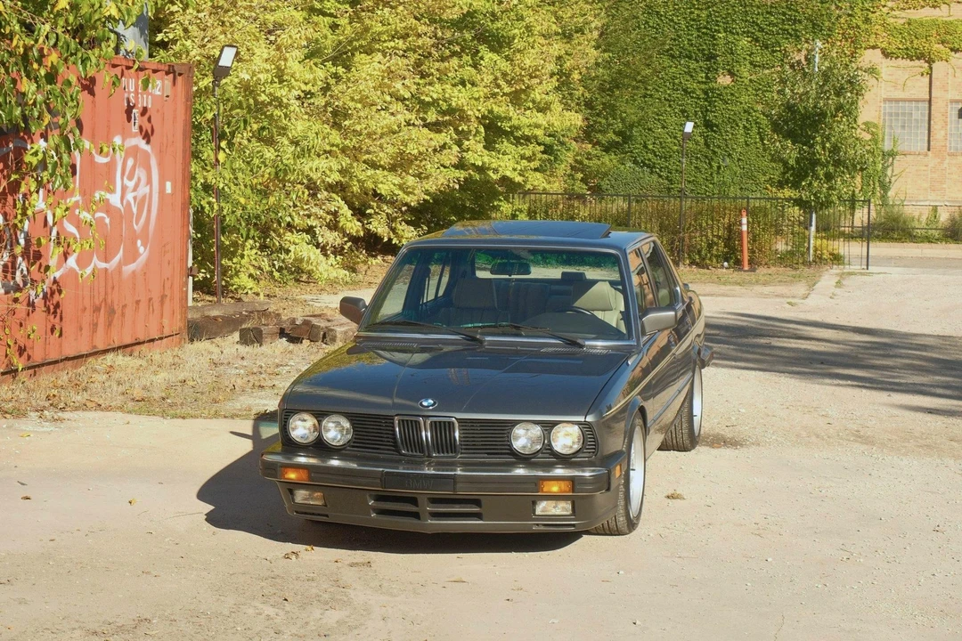 1988 BMW E28 5 Series - Image 14 of 31