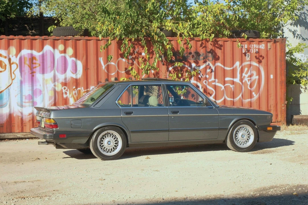 1988 BMW E28 5 Series - Image 25 of 31