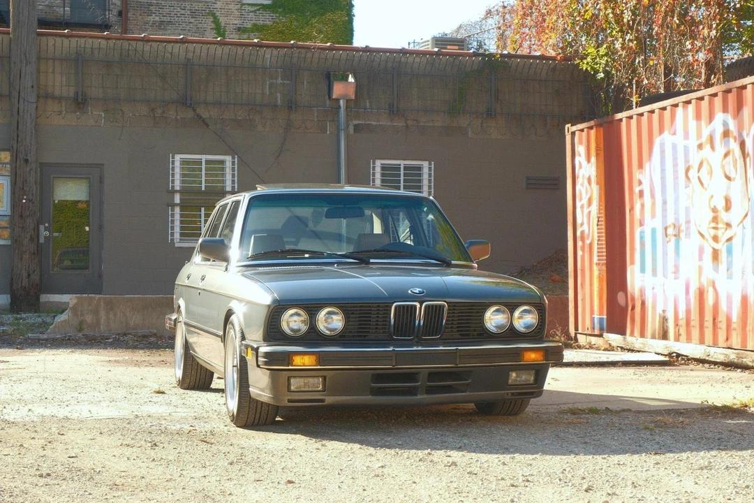 1988 BMW E28 5 Series - Image 30 of 31