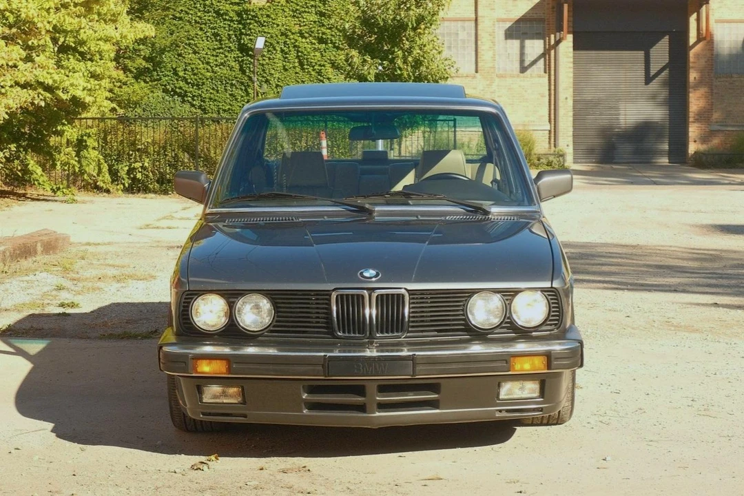1988 BMW E28 5 Series - Image 13 of 31