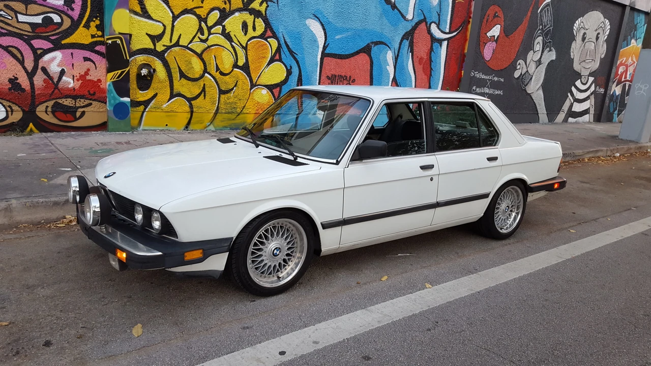 1988 BMW E28 5 Series - Image 8 of 31