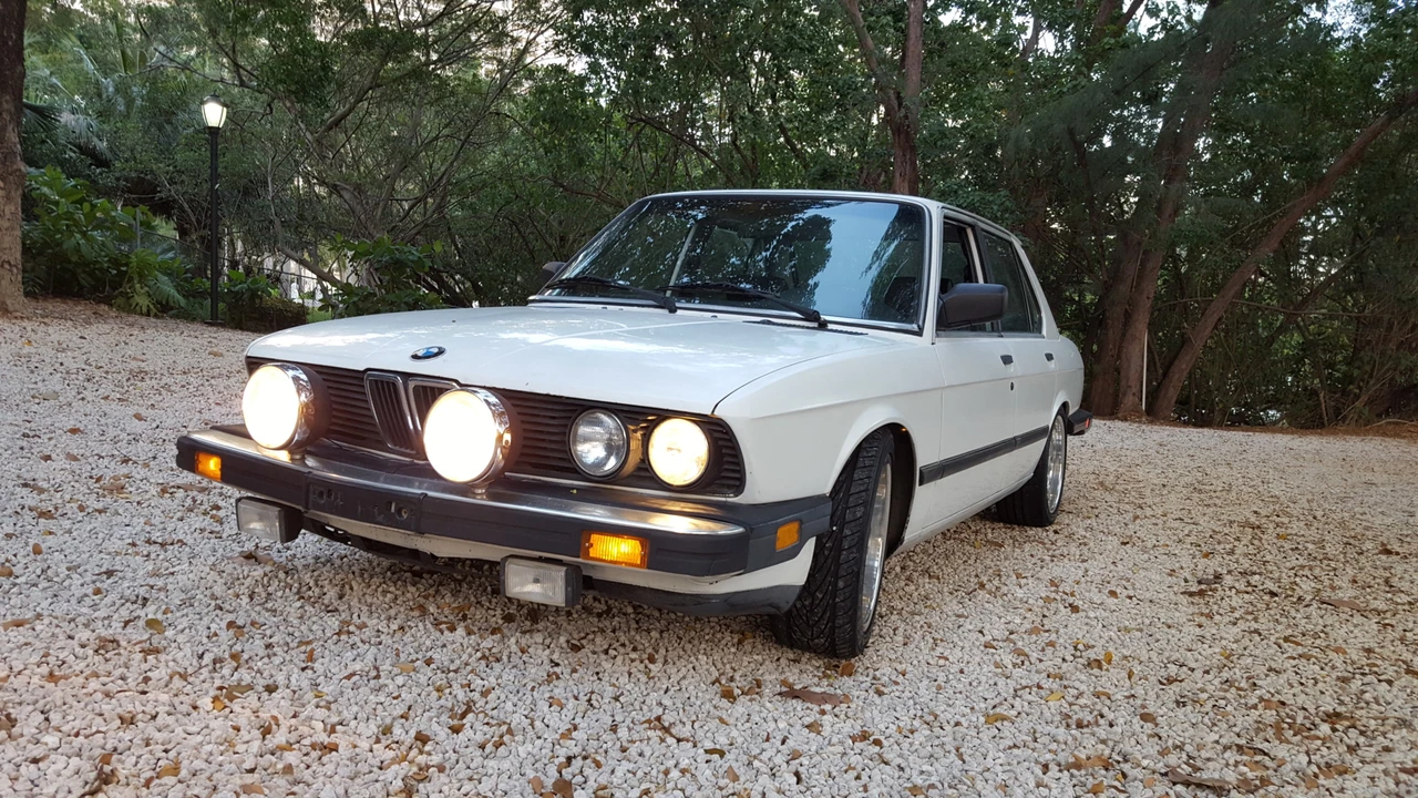 1988 BMW E28 5 Series - Image 19 of 31