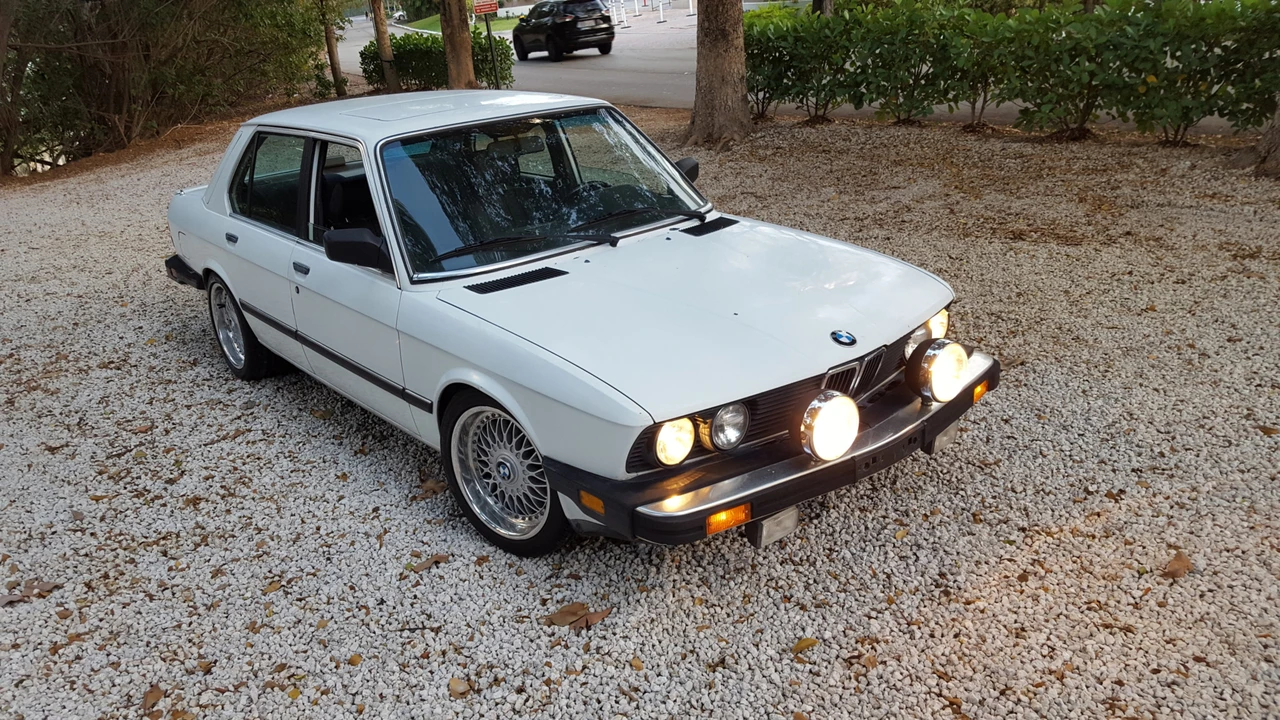 1988 BMW E28 5 Series - Image 10 of 31