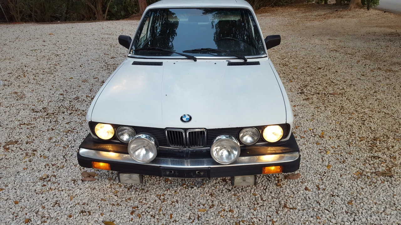 1988 BMW E28 5 Series - Image 23 of 31