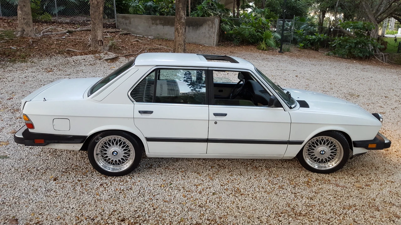 1988 BMW E28 5 Series - Image 13 of 31