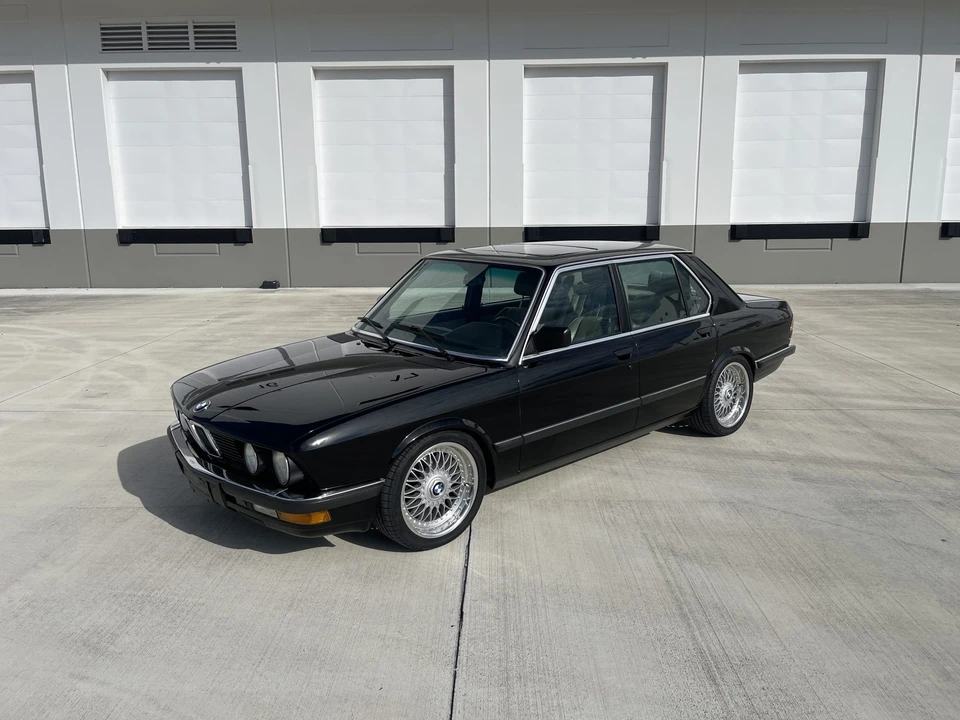 1988 BMW E28 5 Series - Image 2 of 31
