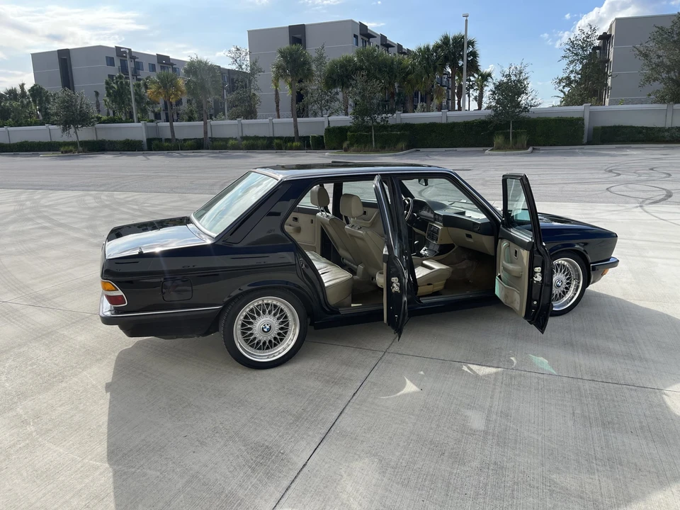 1988 BMW E28 5 Series - Image 24 of 31