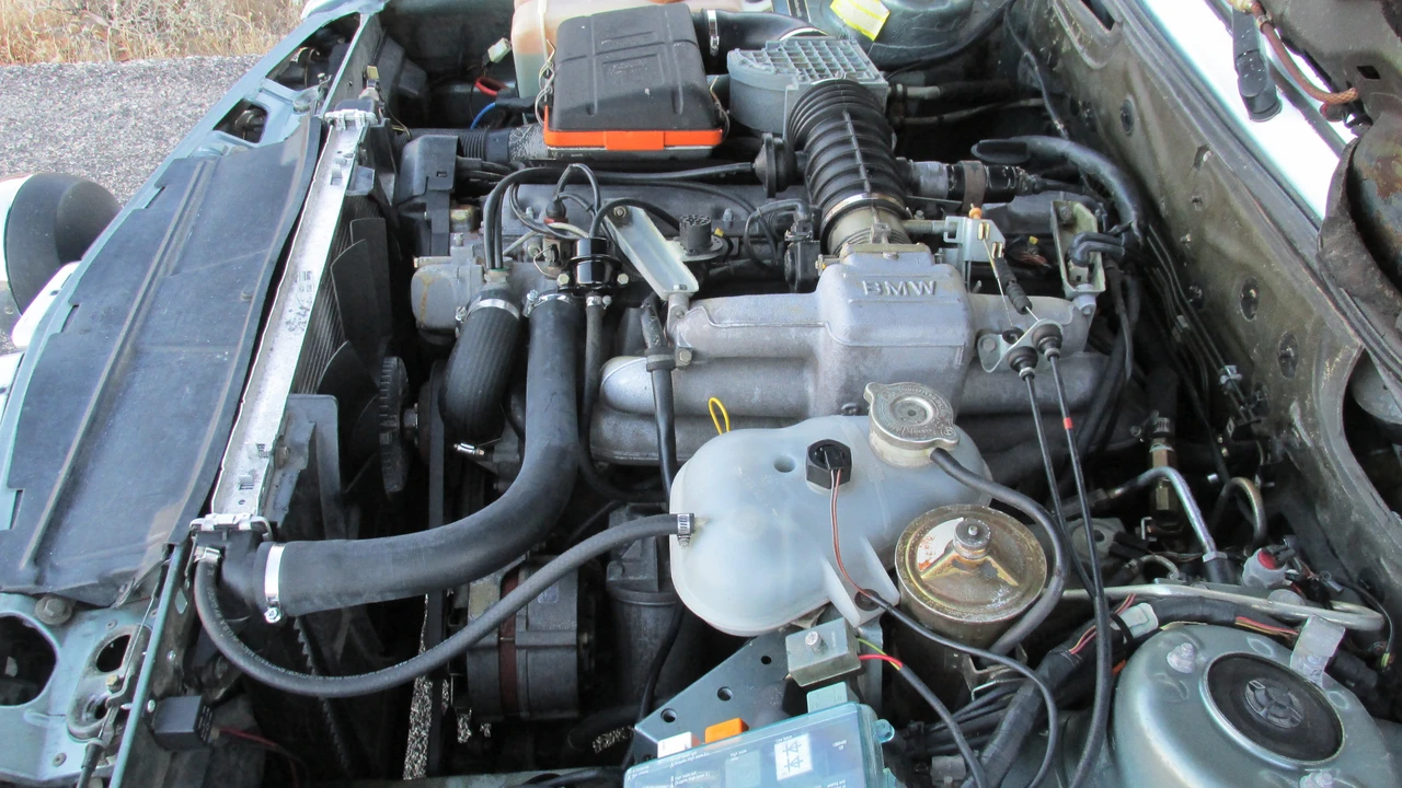 1988 BMW E28 5 Series - Image 24 of 31