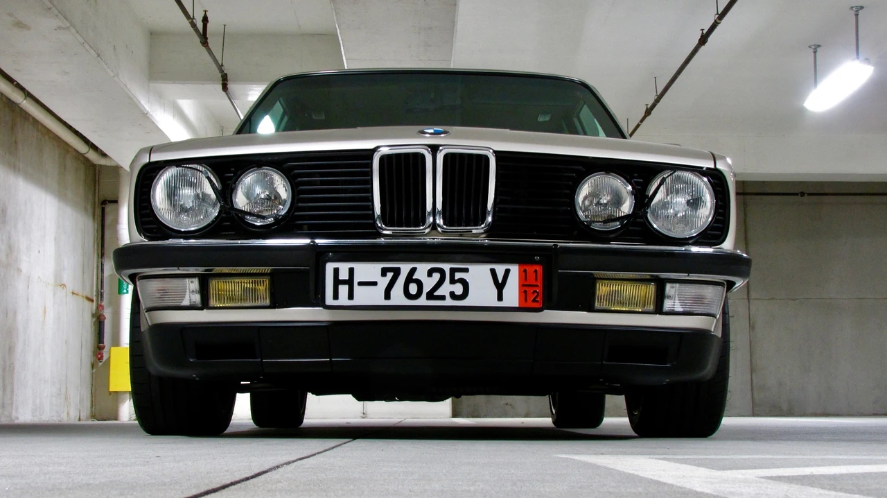 1988 BMW E28 5 Series - Image 18 of 31