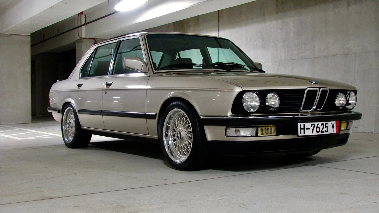1988 BMW E28 5 Series - Image 23 of 31