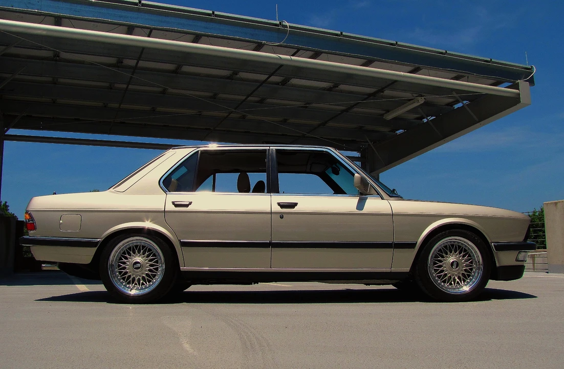 1988 BMW E28 5 Series - Image 4 of 31