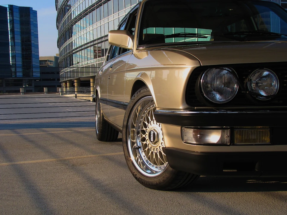 1988 BMW E28 5 Series - Image 5 of 31