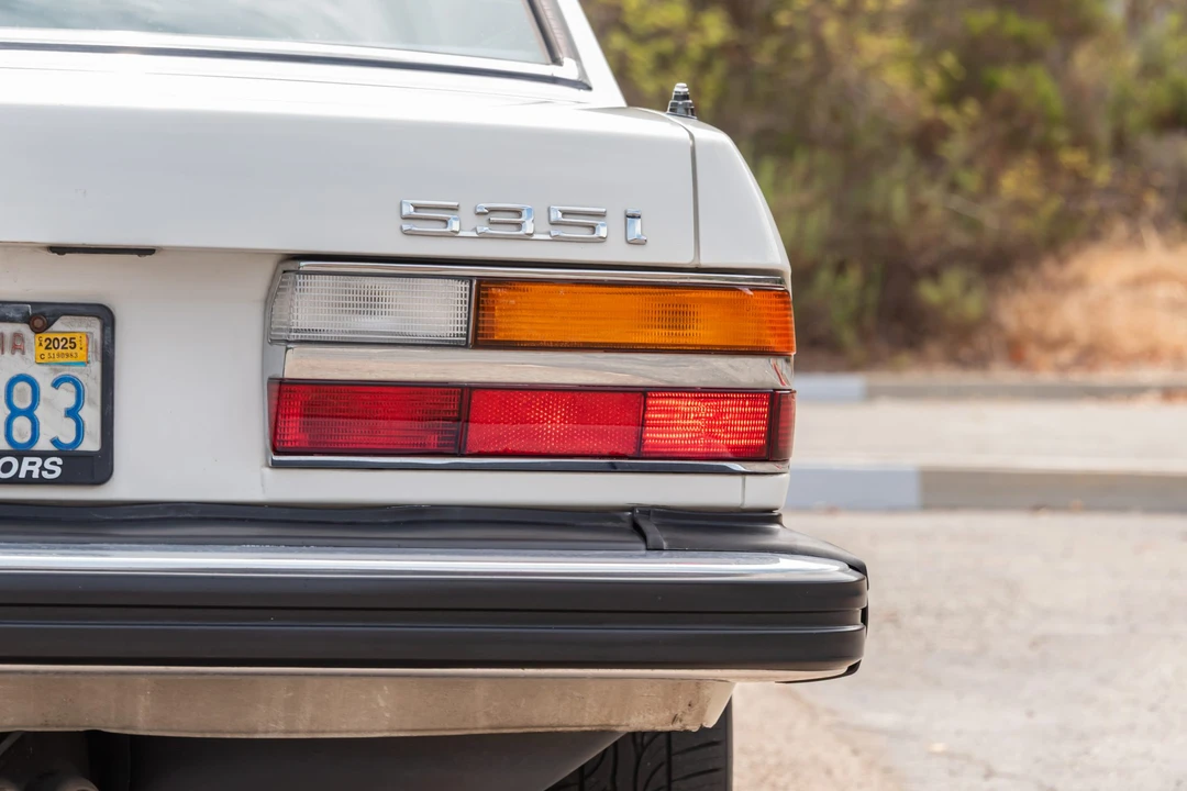 1988 BMW E28 5 Series - Image 30 of 31