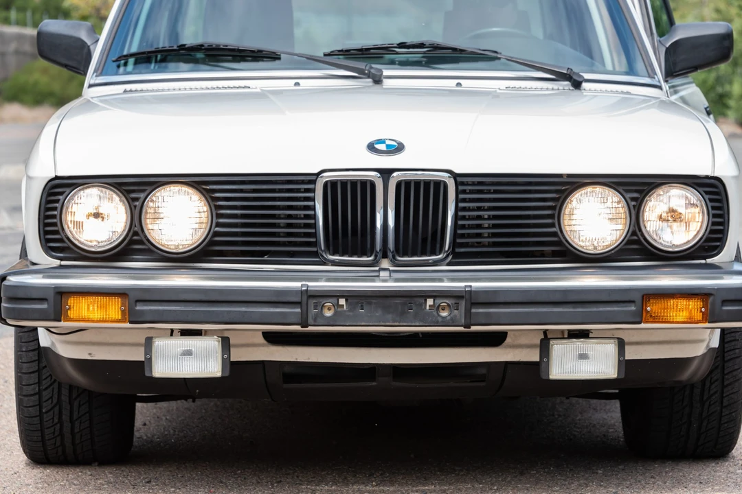 1988 BMW E28 5 Series - Image 12 of 31