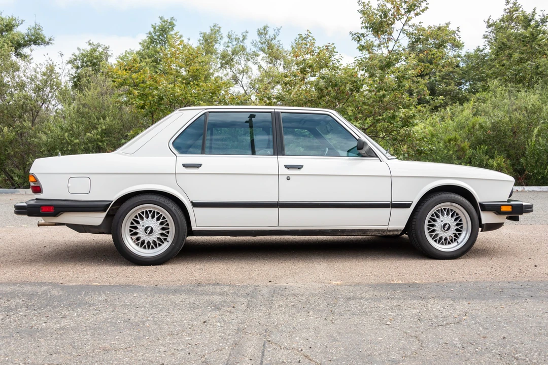 1988 BMW E28 5 Series - Image 7 of 31