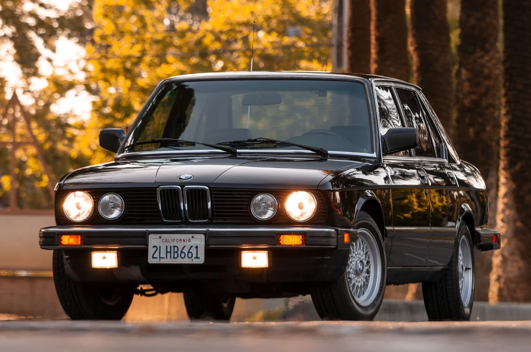 1988 BMW E28 5 Series - Image 2 of 31