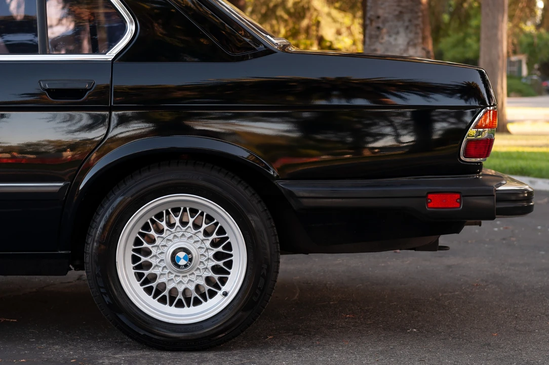 1988 BMW E28 5 Series - Image 14 of 31