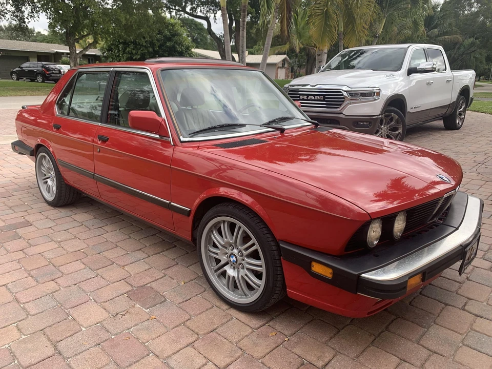1988 BMW E28 5 Series - Image 12 of 31