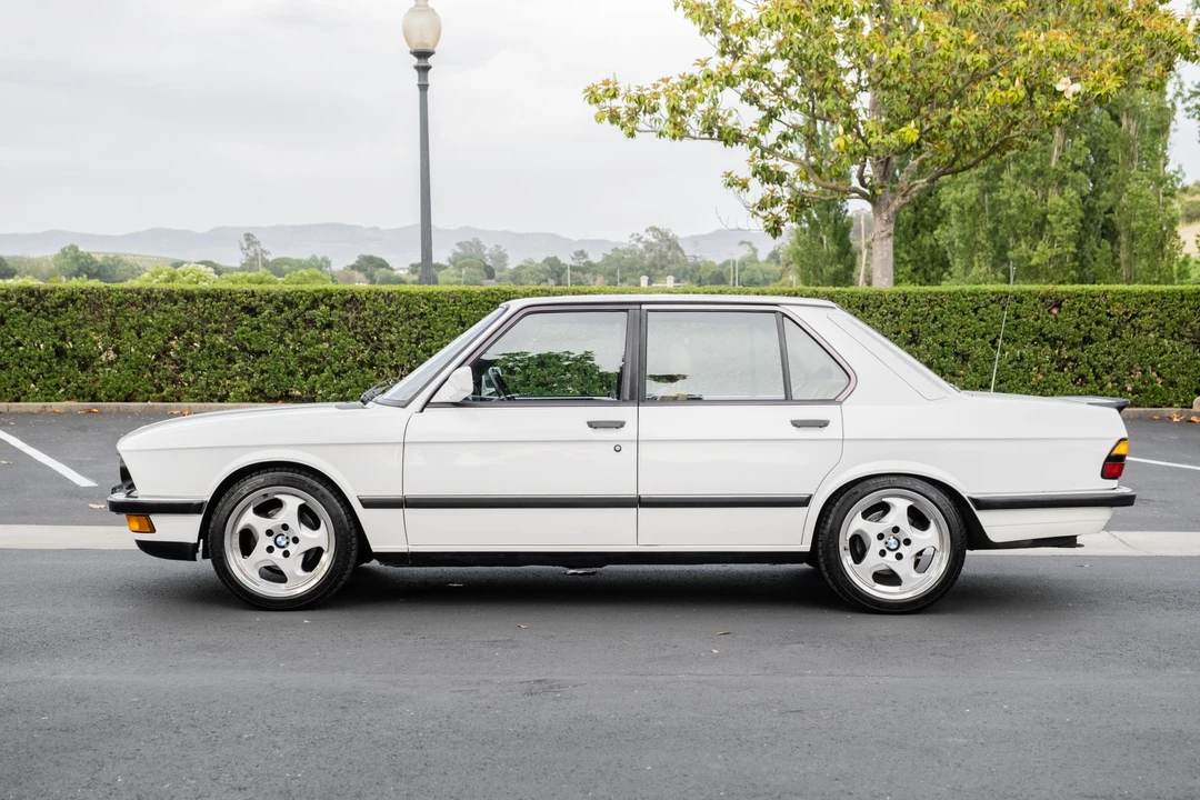 1988 BMW E28 5 Series - Image 5 of 31
