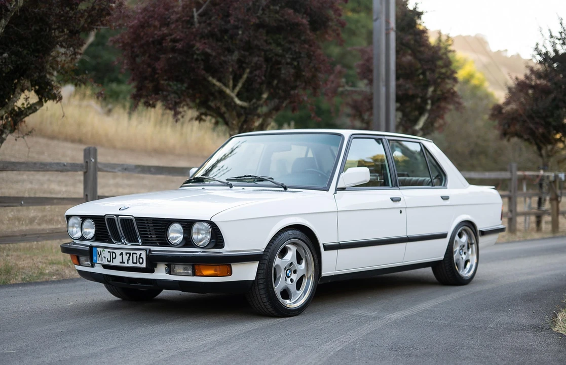 1988 BMW E28 5 Series - Image 2 of 31