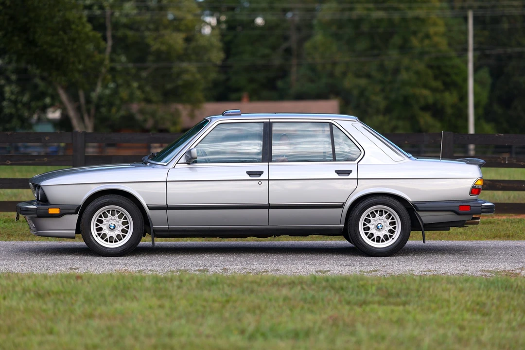 1988 BMW E28 5 Series - Image 13 of 31