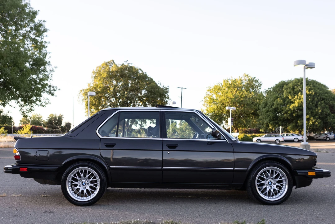 1988 BMW E28 5 Series - Image 13 of 31