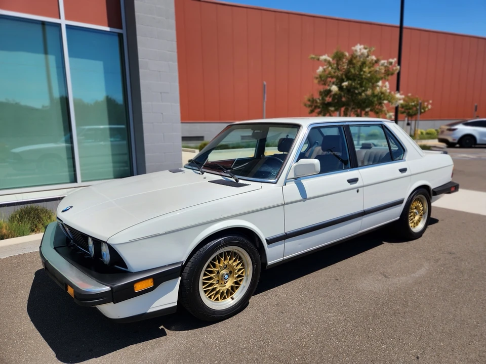 1988 BMW E28 5 Series - Image 7 of 31