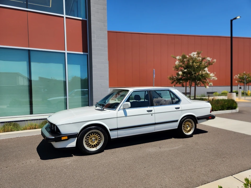 1988 BMW E28 5 Series - Image 9 of 31