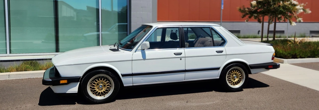 1988 BMW E28 5 Series - Image 10 of 31