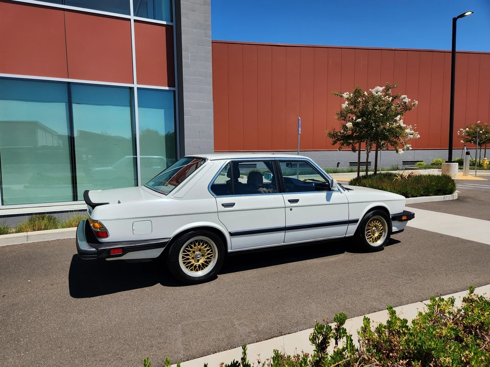 1988 BMW E28 5 Series - Image 27 of 31