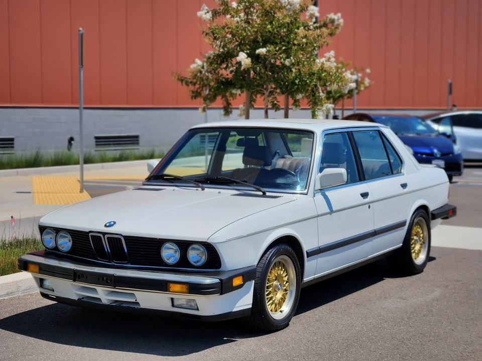 1988 BMW E28 5 Series - Image 3 of 31