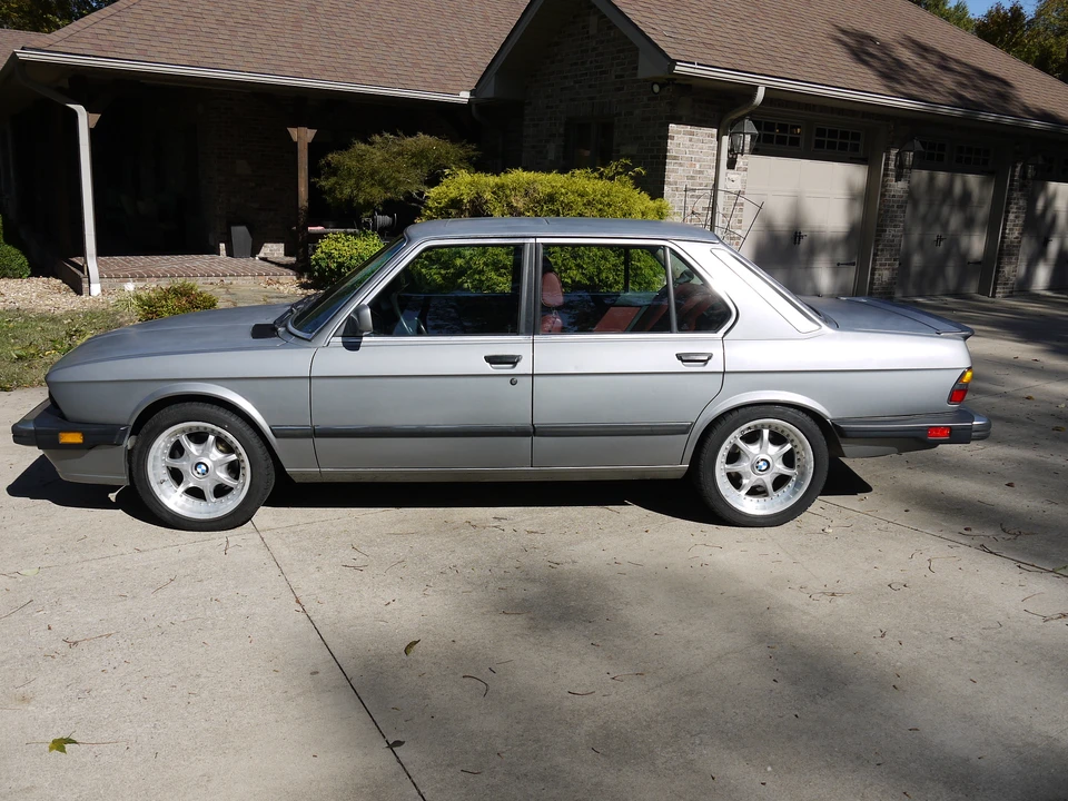 1988 BMW E28 5 Series - Image 26 of 31