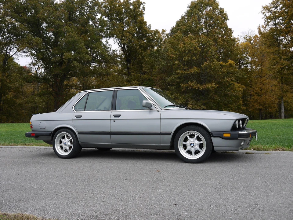 1988 BMW E28 5 Series - Image 24 of 31
