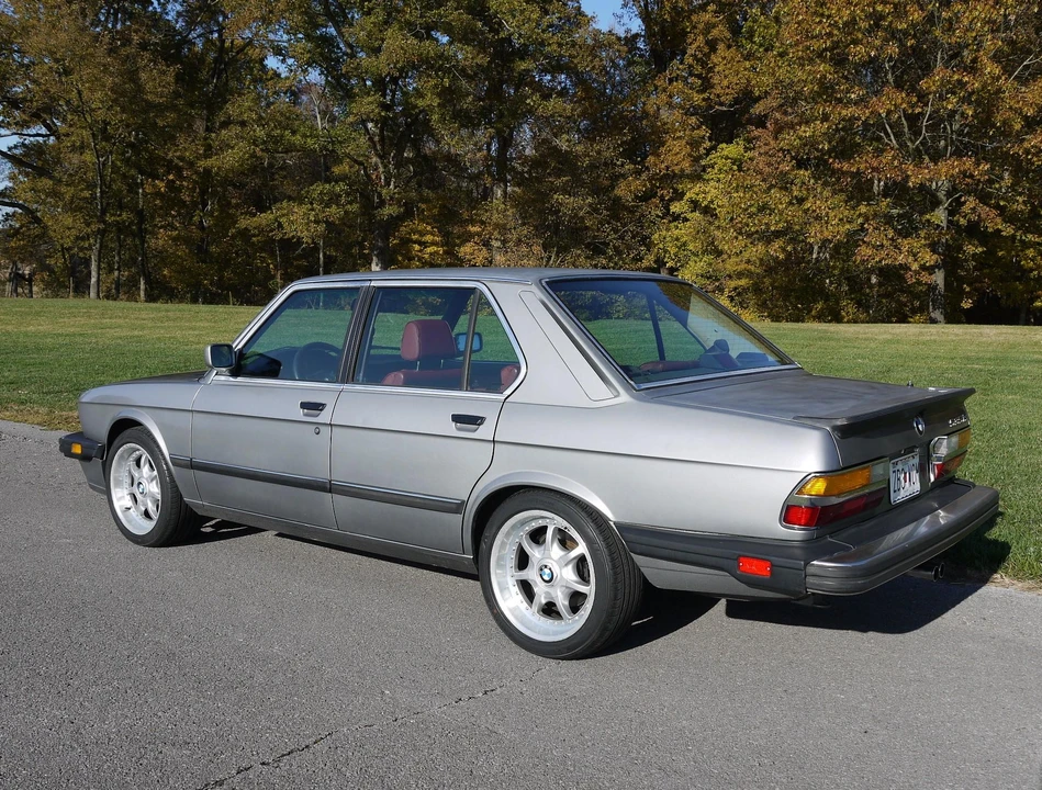 1988 BMW E28 5 Series - Image 29 of 31