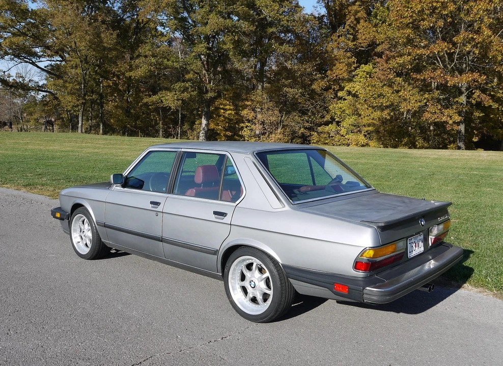 1988 BMW E28 5 Series - Image 28 of 31