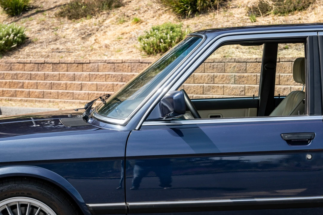 1988 BMW E28 5 Series - Image 10 of 31