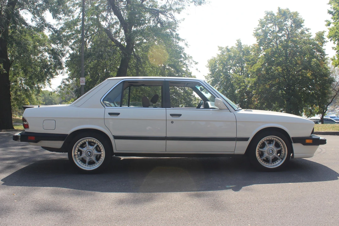 1988 BMW E28 5 Series - Image 3 of 8