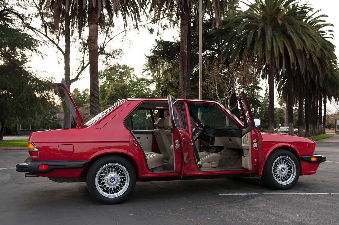1988 BMW E28 5 Series - Image 28 of 31