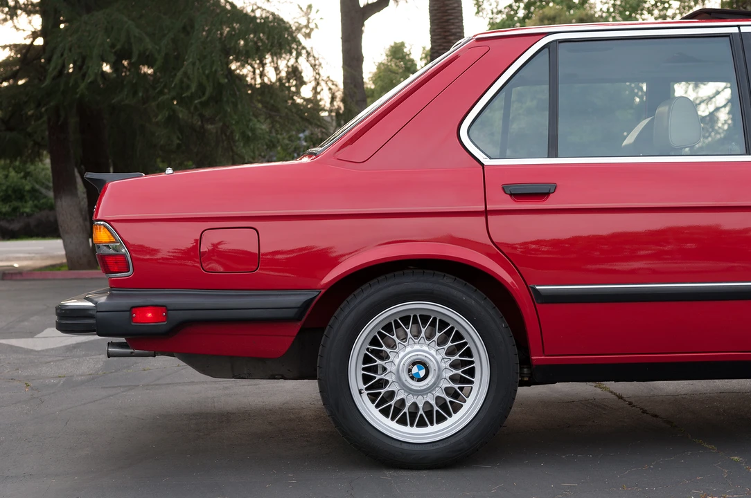 1988 BMW E28 5 Series - Image 14 of 31