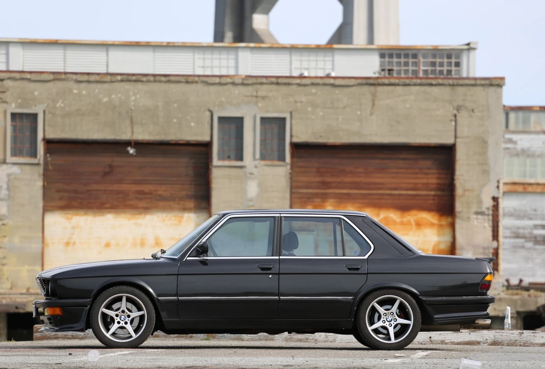 1988 BMW E28 5 Series - Image 17 of 31
