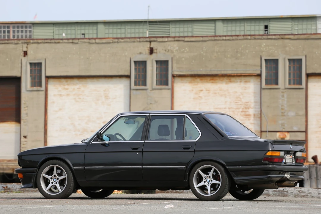 1988 BMW E28 5 Series - Image 5 of 31