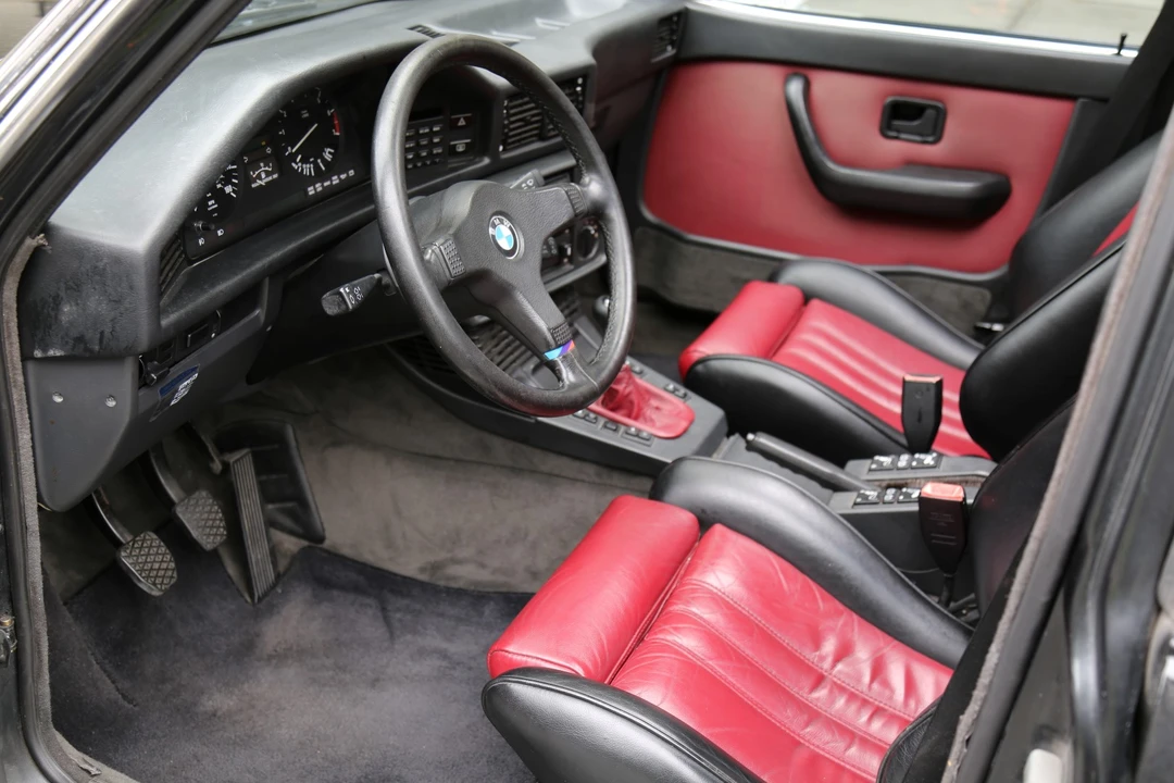 1988 BMW E28 5 Series - Image 30 of 31
