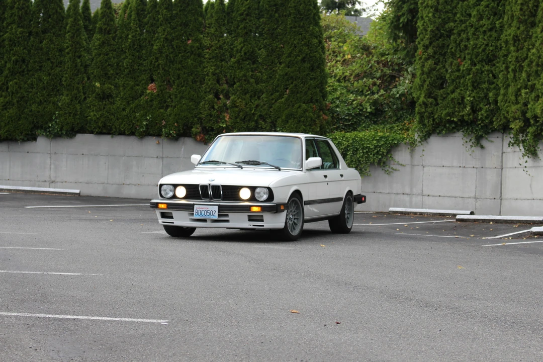 1988 BMW E28 5 Series - Image 3 of 31