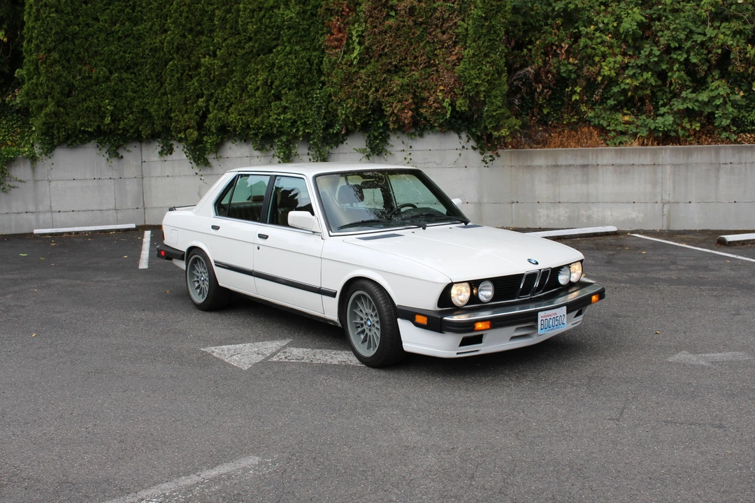 1988 BMW E28 5 Series - Image 10 of 31