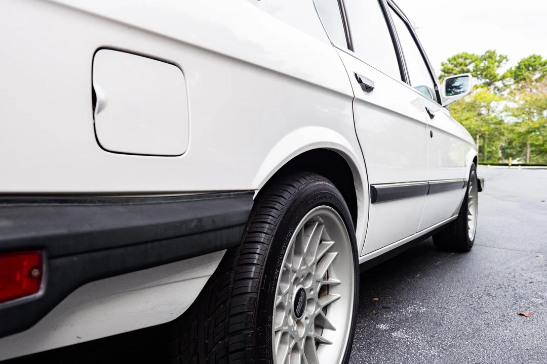 1988 BMW E28 5 Series - Image 25 of 31