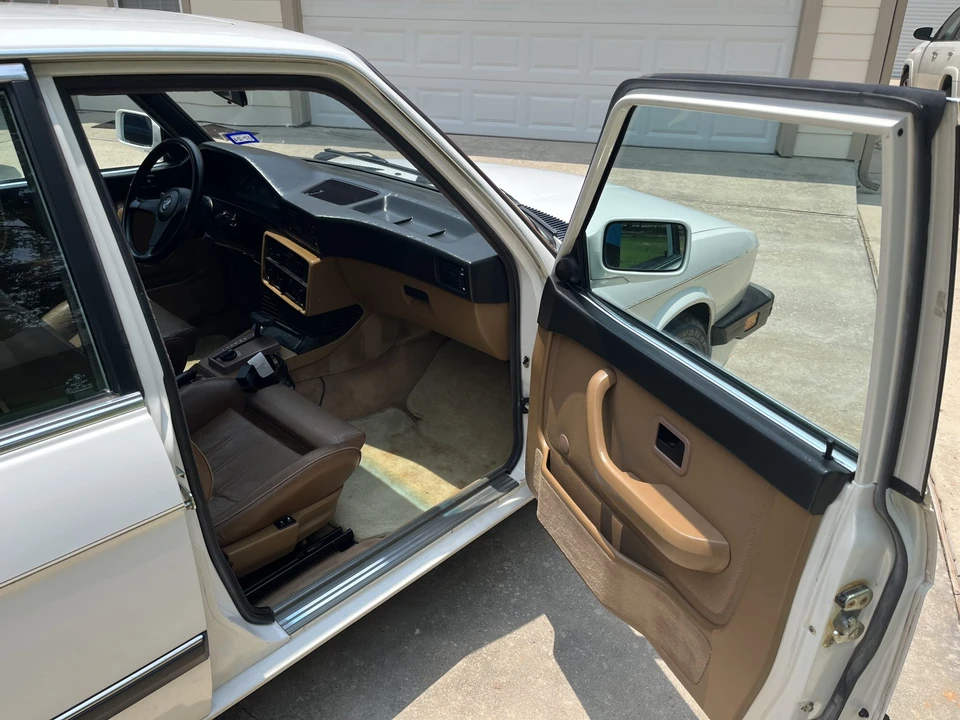 1988 BMW E28 5 Series - Image 29 of 31