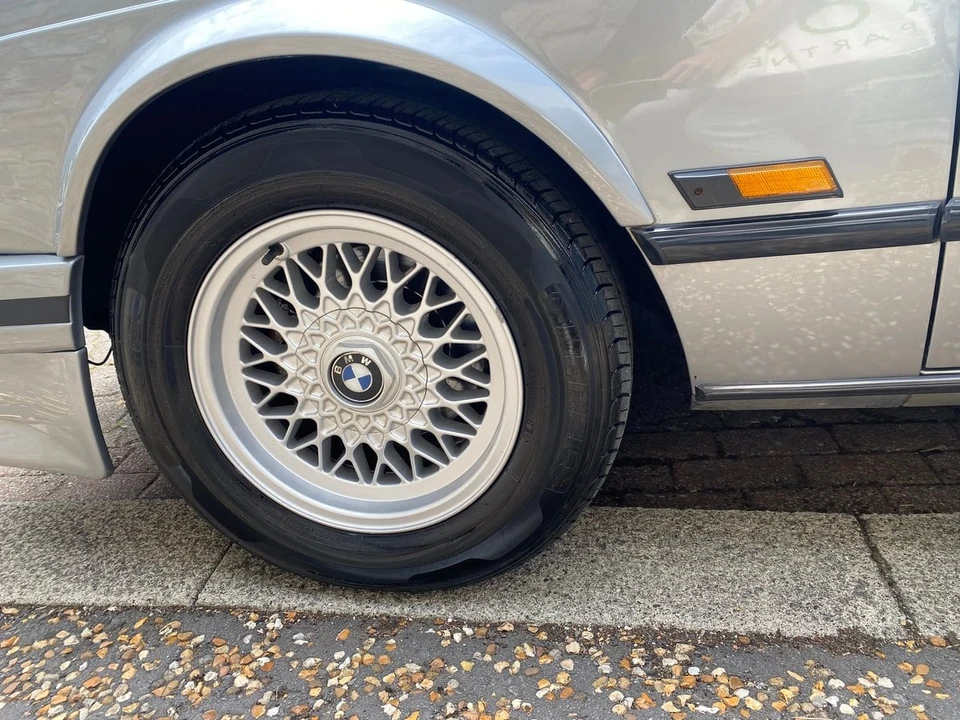 1988 BMW E24 6 Series - Image 21 of 30